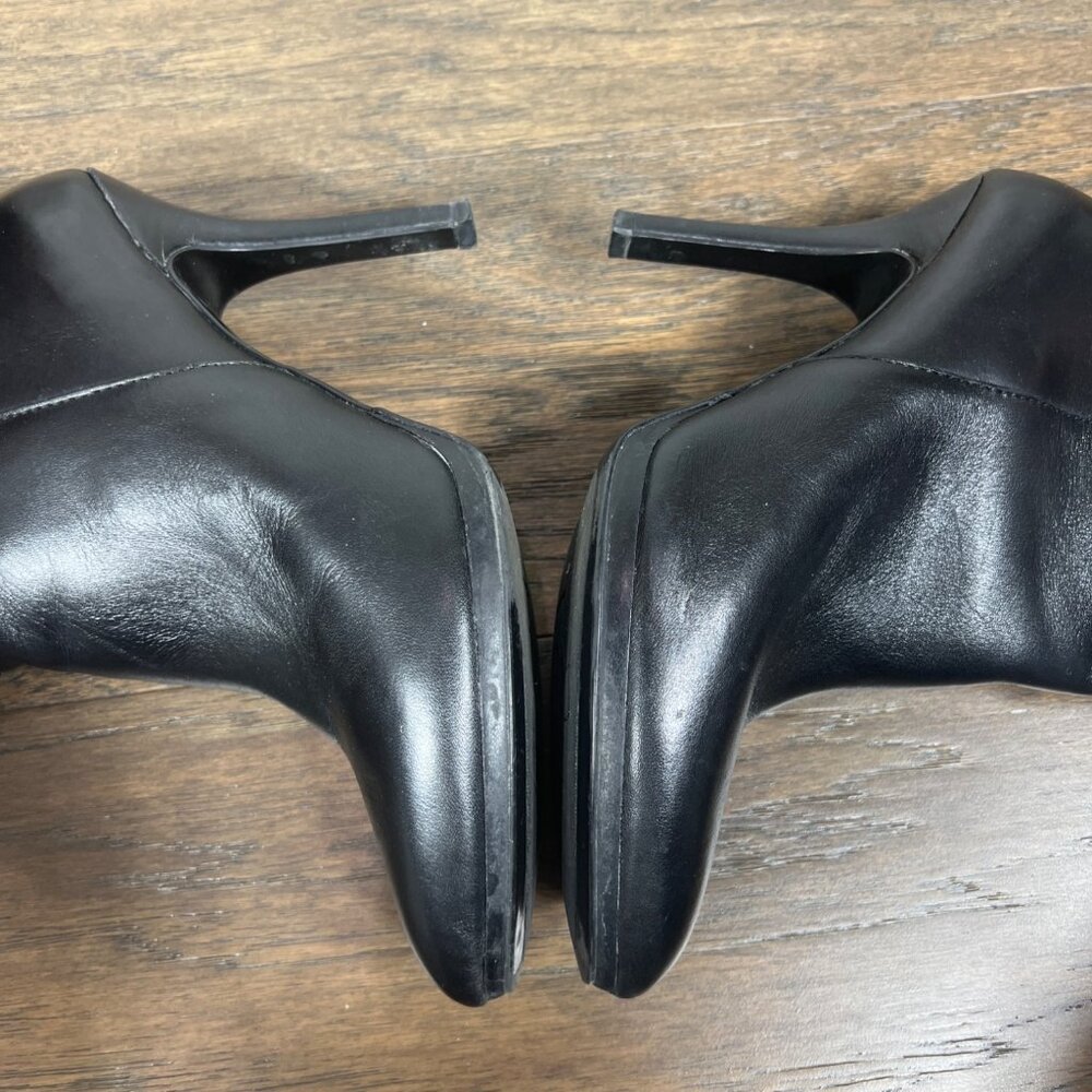 LAUREN RALPH LAUREN Leola Bootie Stiletto Heel Black Leather Sz 7 EUC - Picture 6 of 8